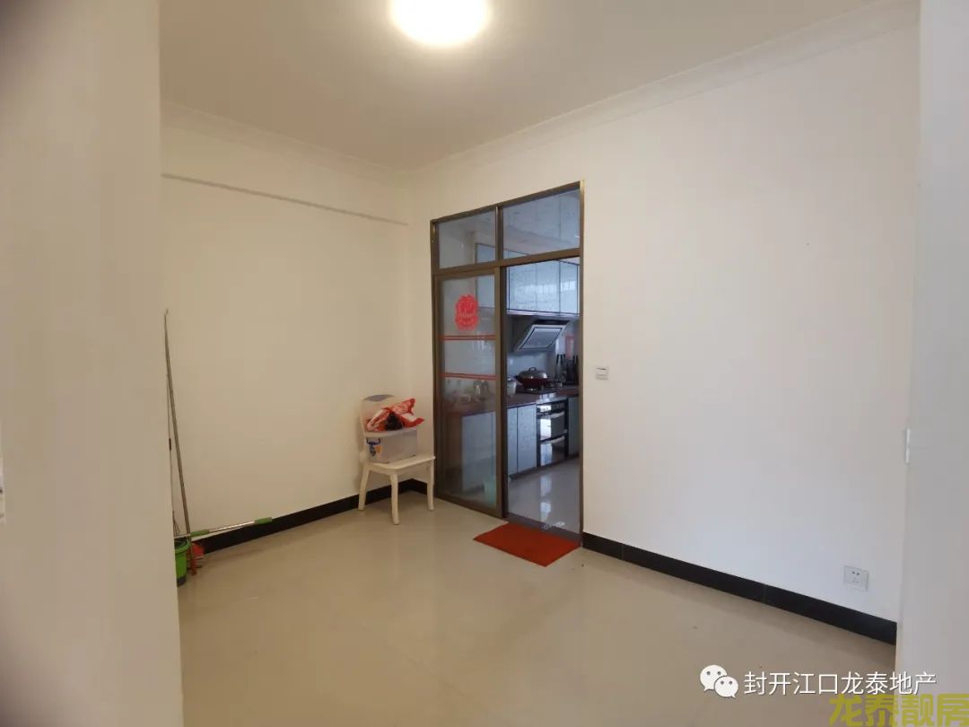 广信新城 步梯靓楼层  业主少住