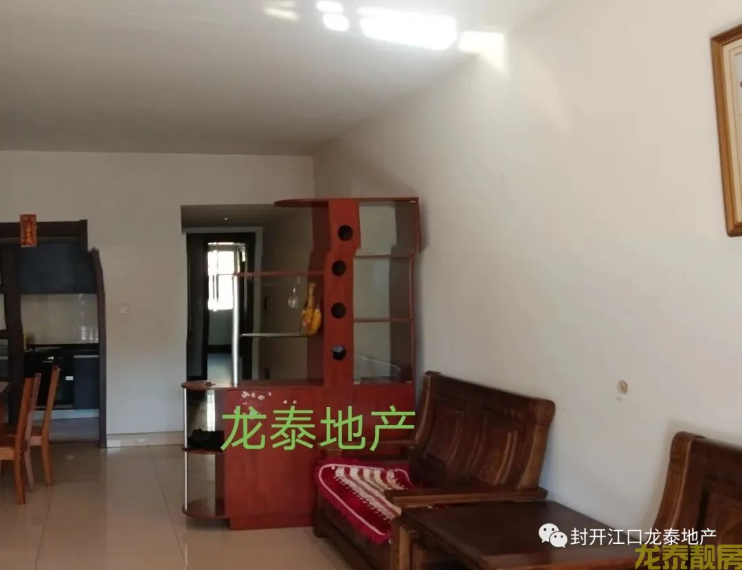 碧桂园洋房7楼精装三房