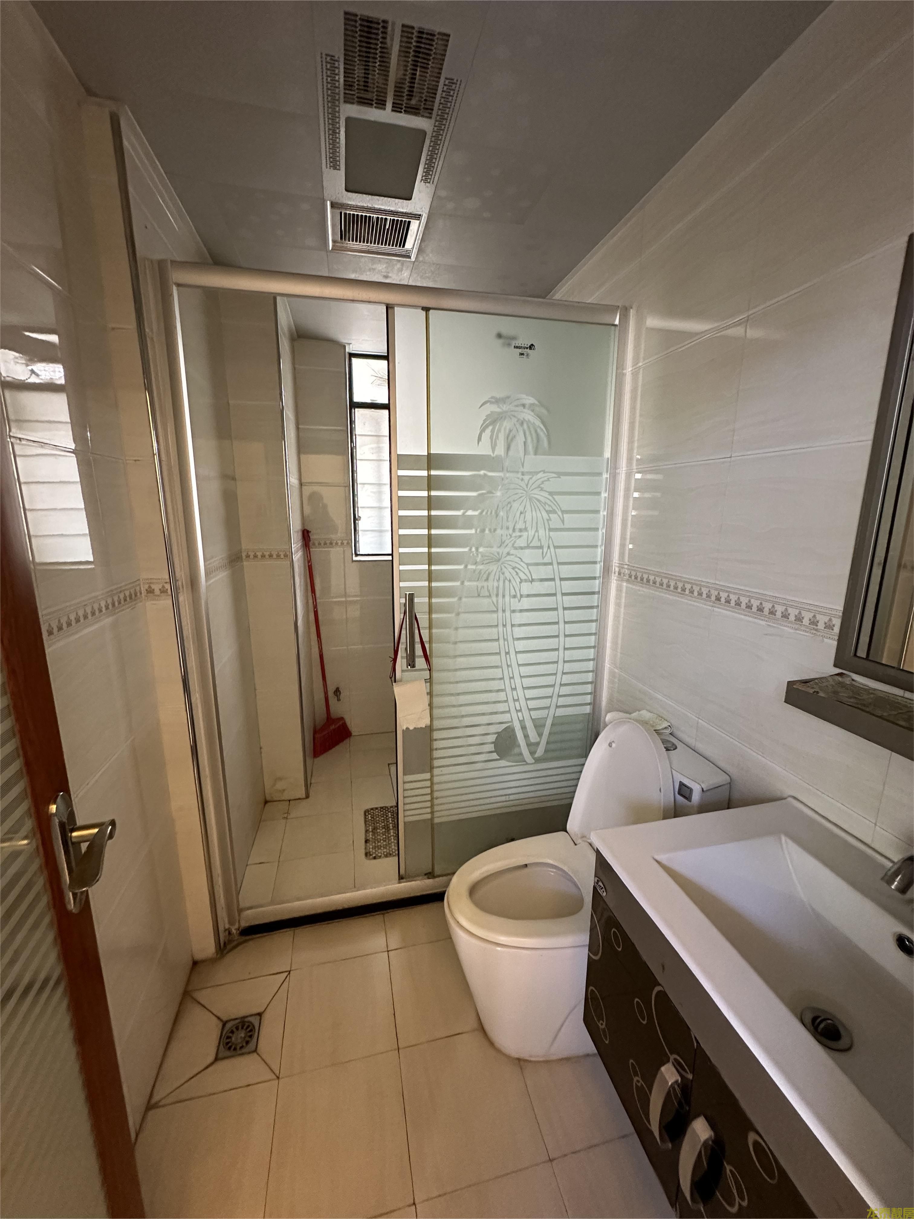 广信嘉园电梯靓层 南向