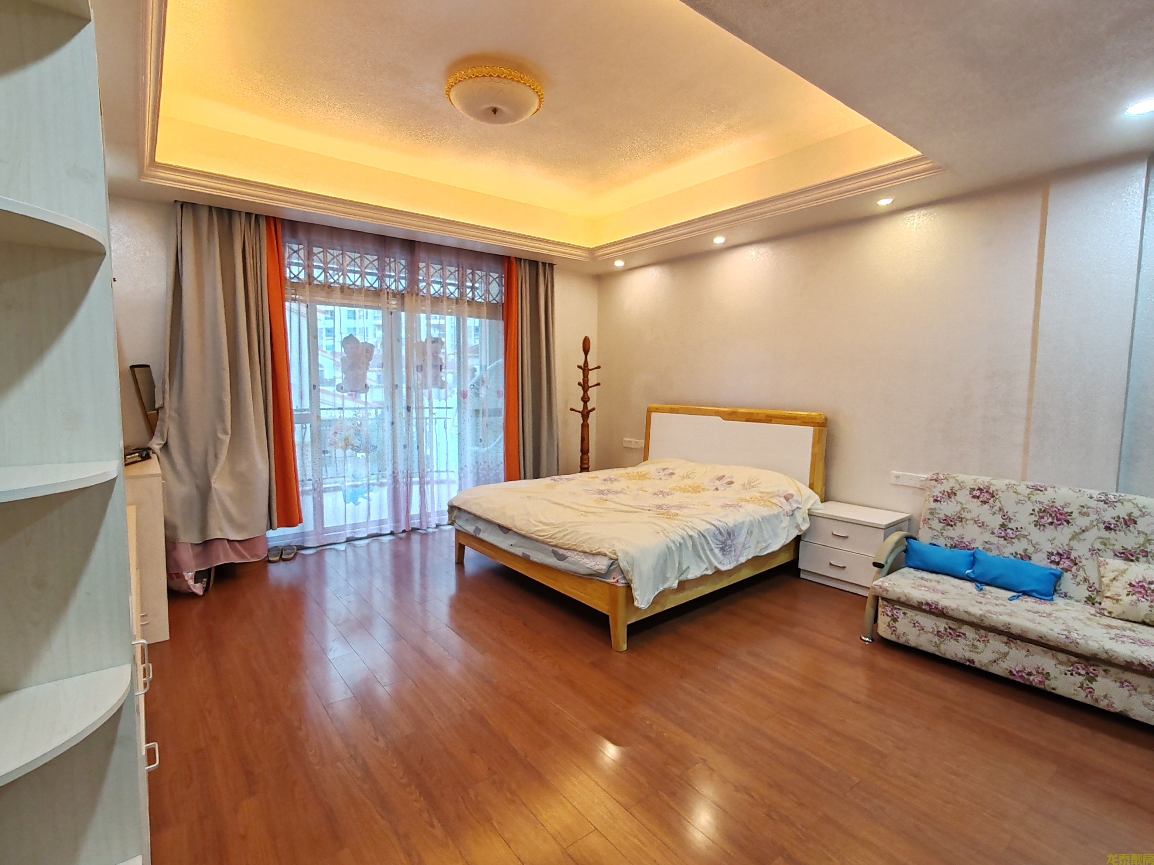 碧桂园双拼豪华别墅送200平大花园 稀缺5房