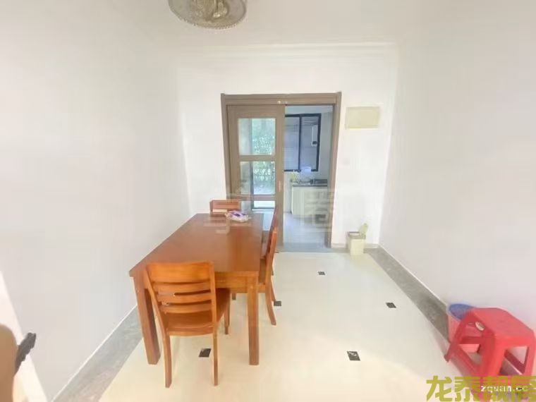 碧桂豪园精装三房首层送150平大花园